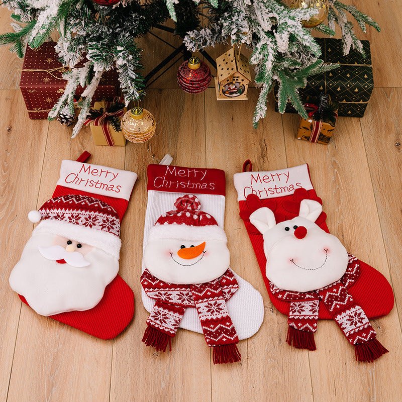 Christmas Stocking Hanging Widget | Stockings | 7