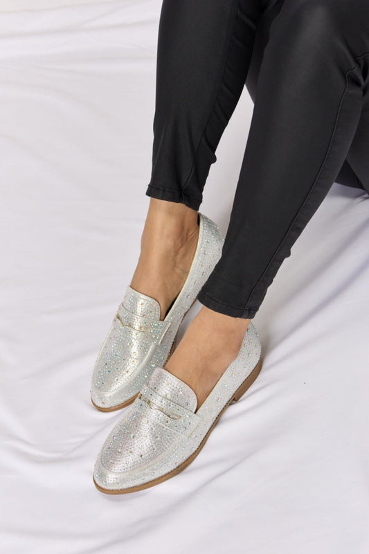 Forever Link Rhinestone Point Toe Loafers | Loafers | 1