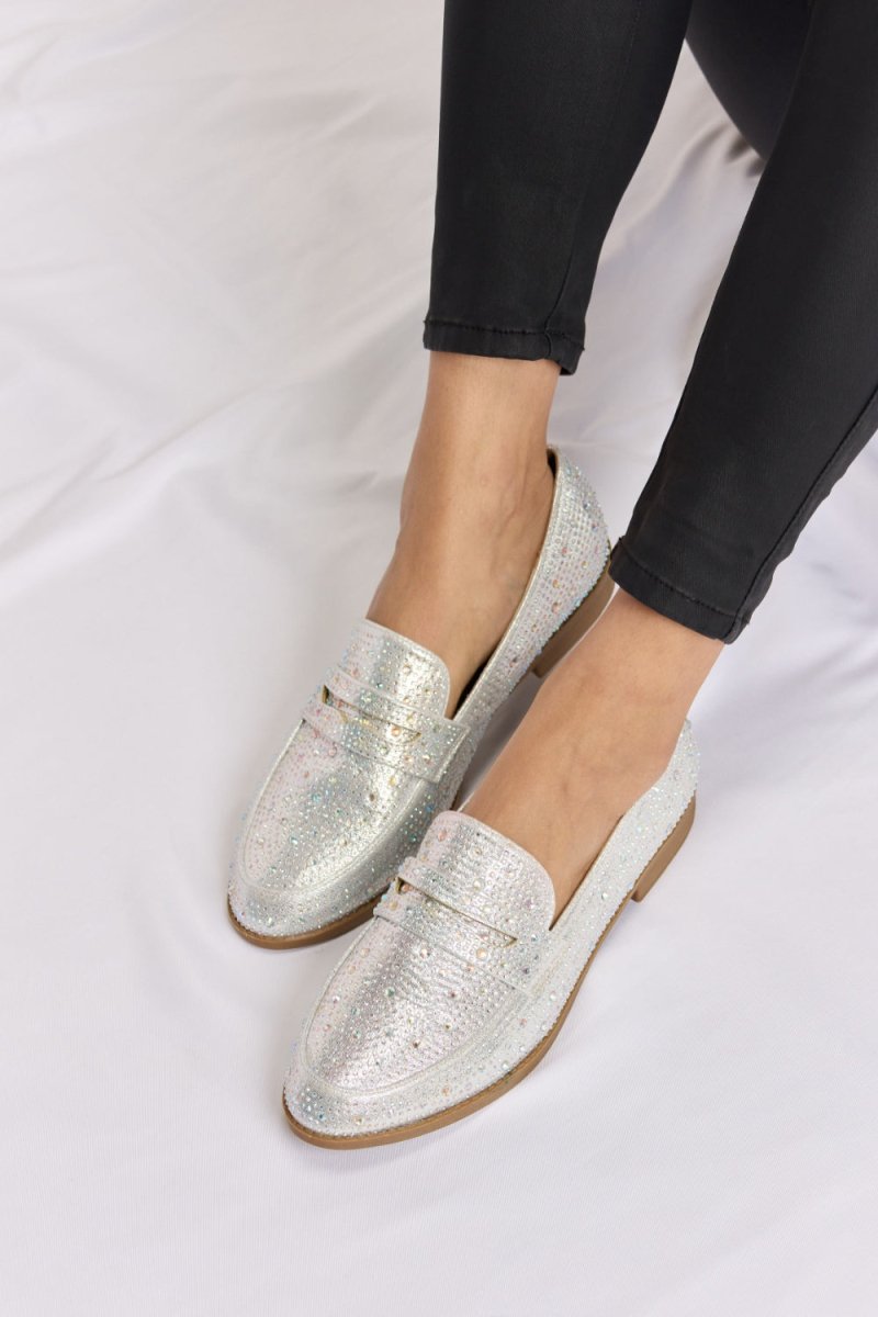 Forever Link Rhinestone Point Toe Loafers | Loafers | 3