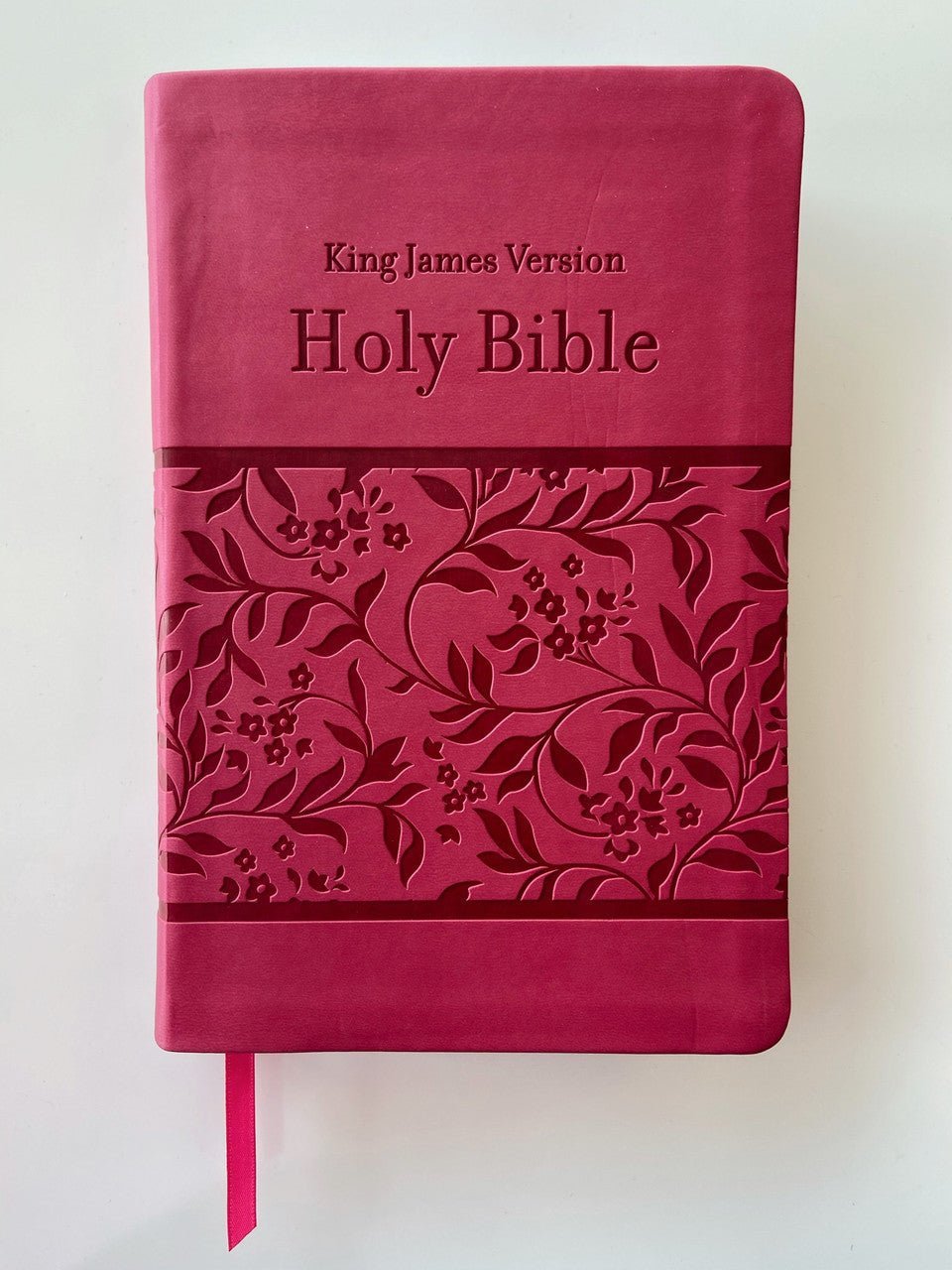 KJV Deluxe Gift & Award Bible (DiCarta Pink) | 2FruitBearers