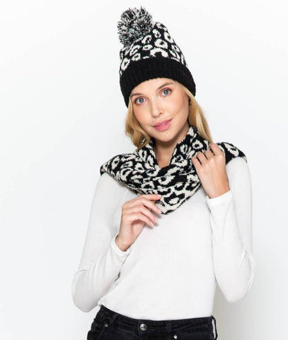 The Gabrielle Beanie and Scarf Set | 2FruitBearers