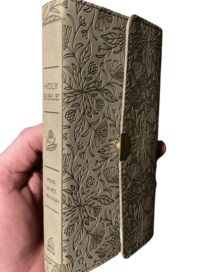 The KJV Compact Bible [Olive Petals] | 2FruitBearers